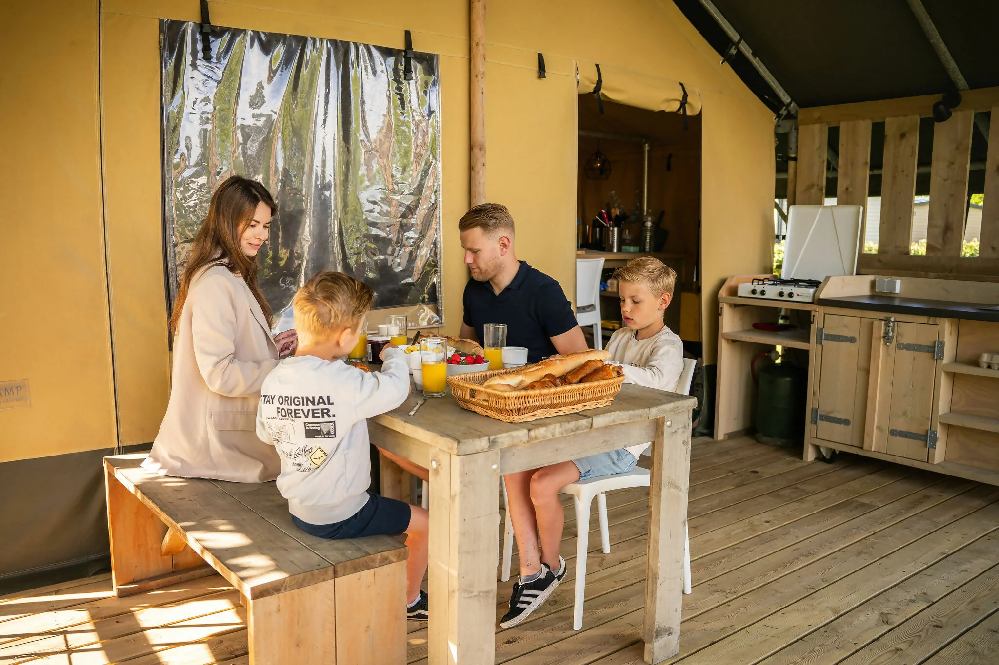 Safari Lodge 2-4P op Camping Kost Ar Moor