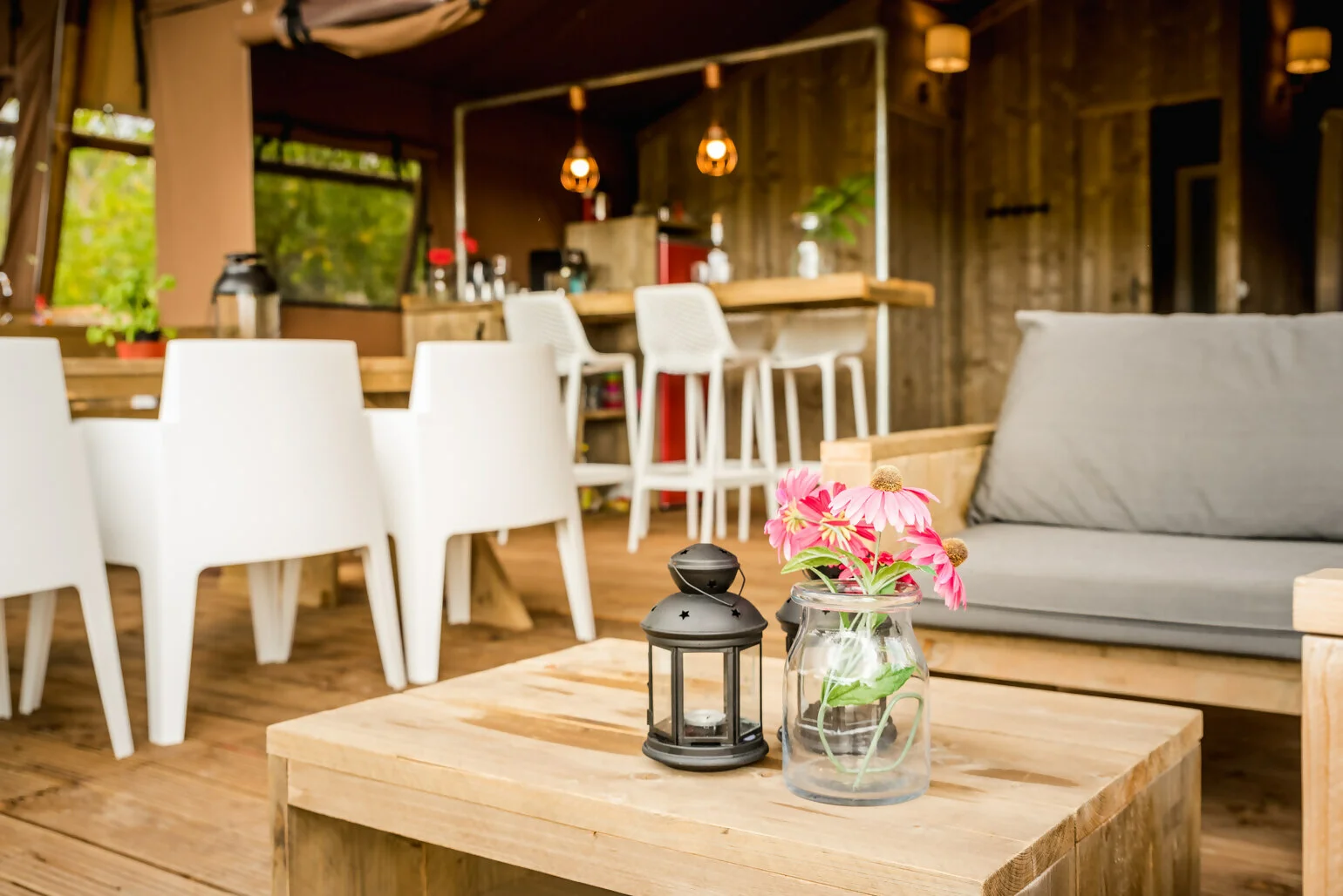Desert Lodge + Teeny Lodge 2-8P