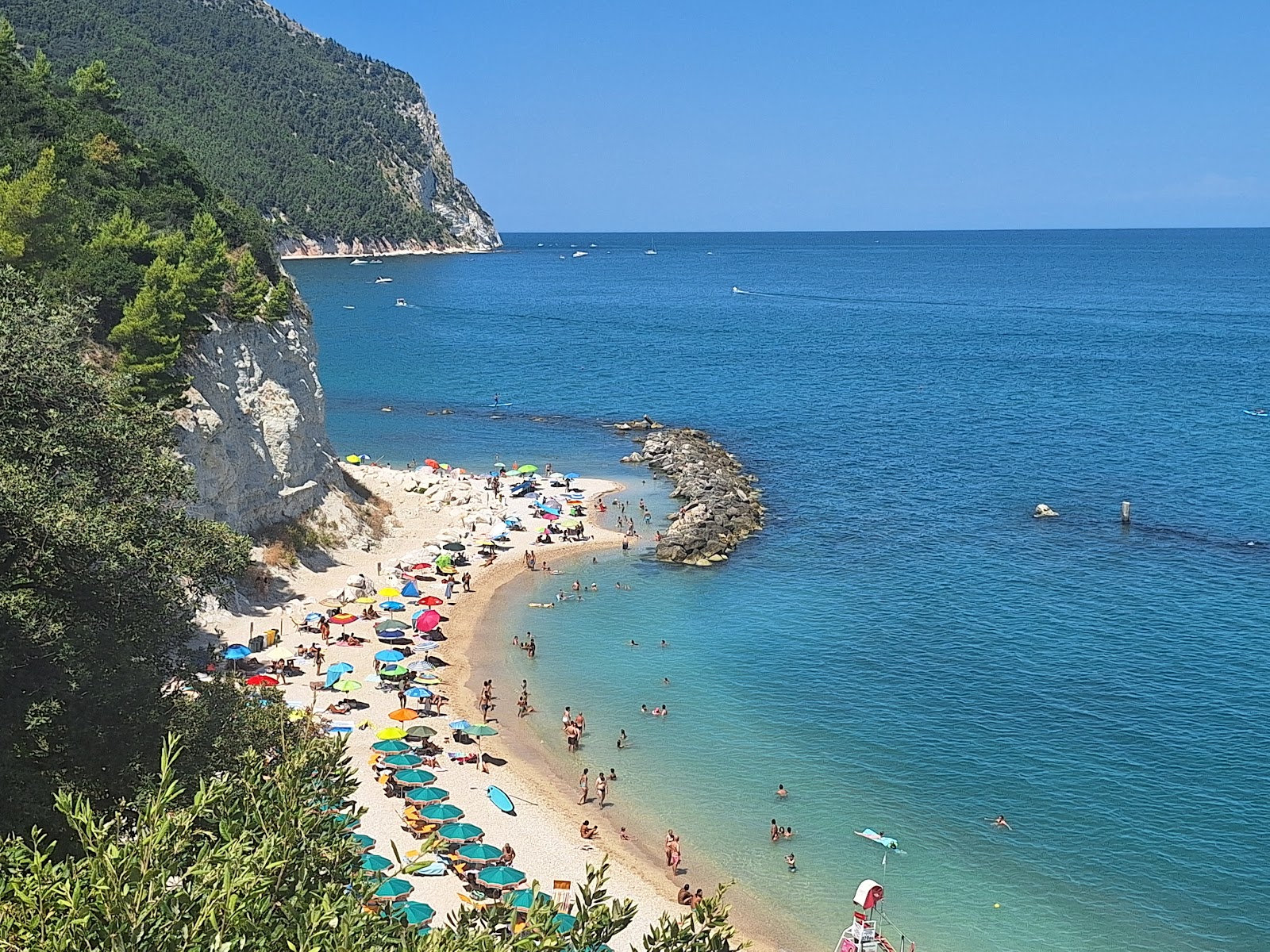 Baai bij de Monte Conero